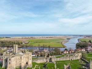 Photo 27- click for photo gallery